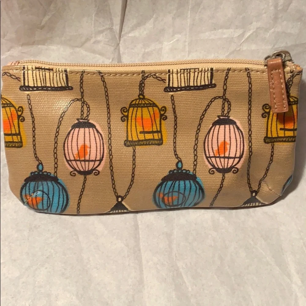 Birdcage chains cosmetic pouch